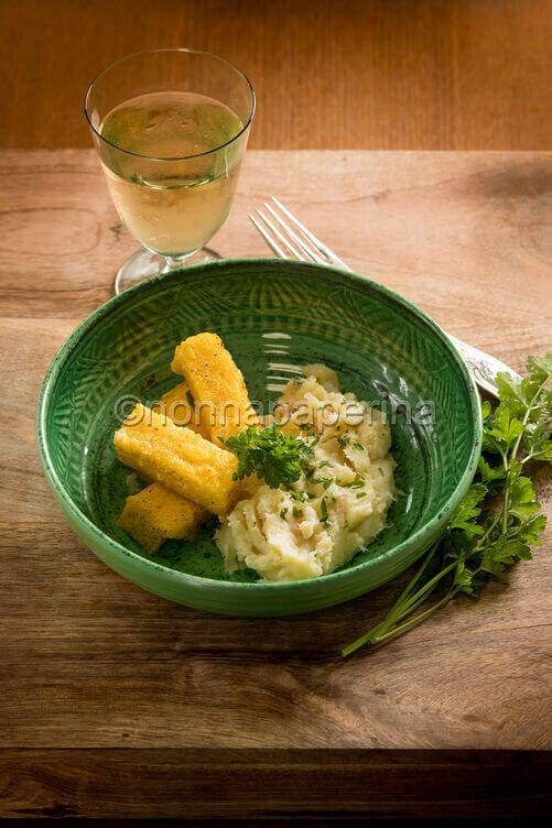 Baccalà mantecato con polenta arrostita