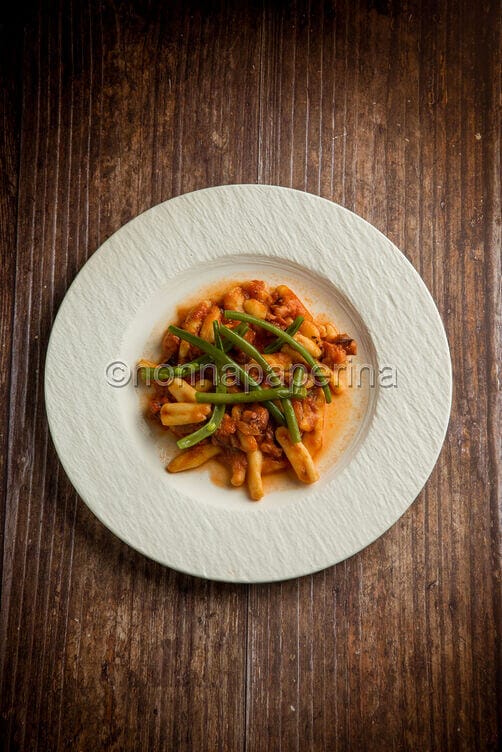 Caserecce al ragù di polpo e fagiolini
