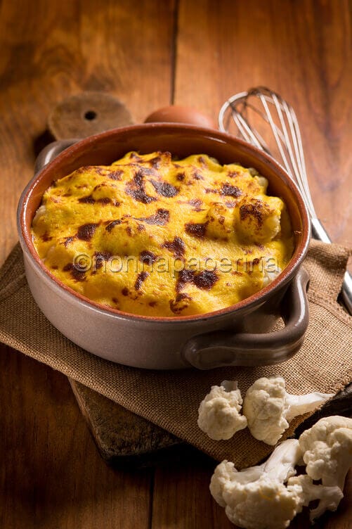Cavolfiore gratinato al forno Cavolfiore gratinato al forno