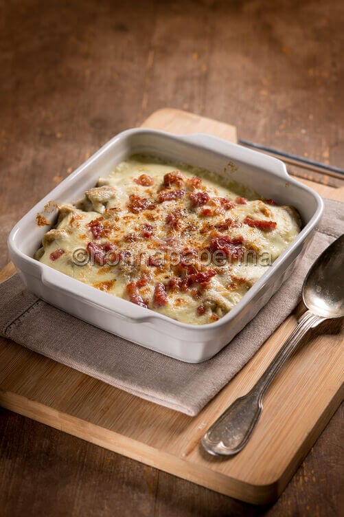 Gnocchi di castagne con formaggio e pancetta