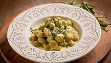 Gnocchi di zucca con salsa al cocco: un primo squisito Gnocchi di zucca con salsa al cocco: un primo squisito