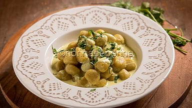 Gnocchi di zucca con salsa al cocco