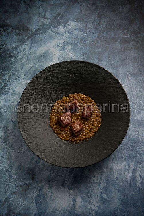 Lingua di vitello con lenticchie Lingua di vitello con lenticchie