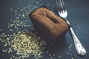 Plumcake alla canapa, una variante del dolce anglosassone Plumcake alla canapa, una variante del dolce anglosassone