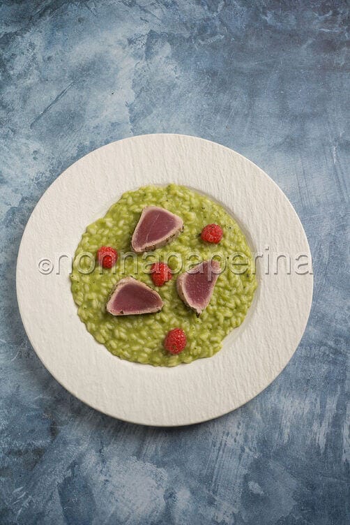 Risotto ai broccoli con tataki di tonno