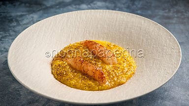 Risotto allo zafferano e gamberi