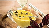 Zabaione salato al basilico rosso, una ricetta da provare! Zabaione salato al basilico rosso, una ricetta da provare!