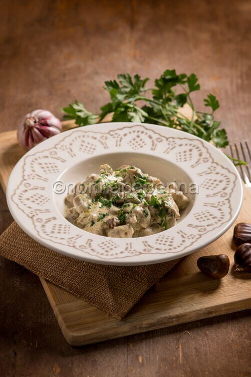 Gnocchi alla crema di funghi porcini Gnocchi alla crema di funghi porcini