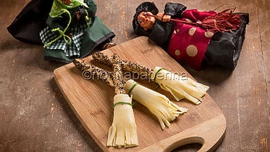 Grissini al formaggio a scopa