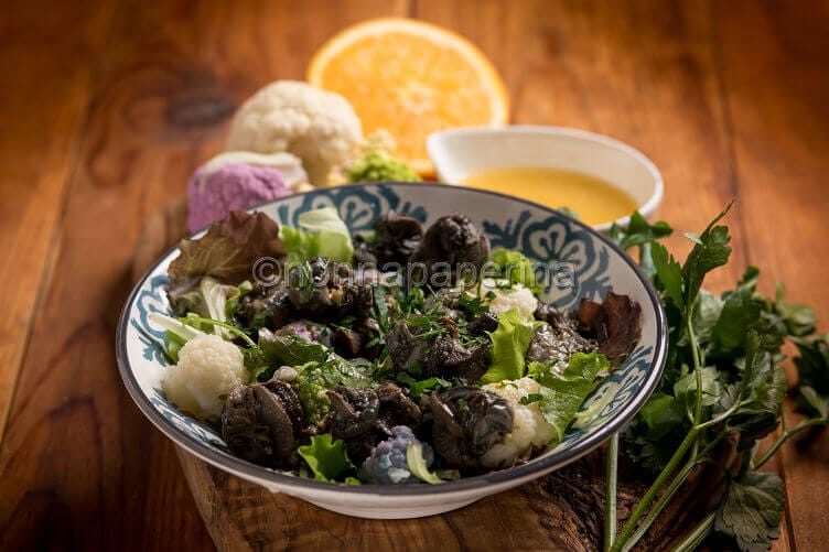 Insalata con lumache e cavolfiori