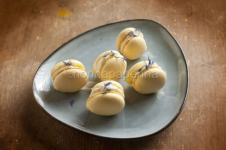 Macaron al cioccolato bianco e lime