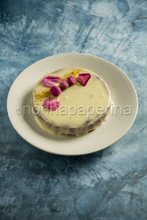 Torta al pistacchio senza glutine con glassa