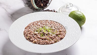 Risotto con ibisco e lime