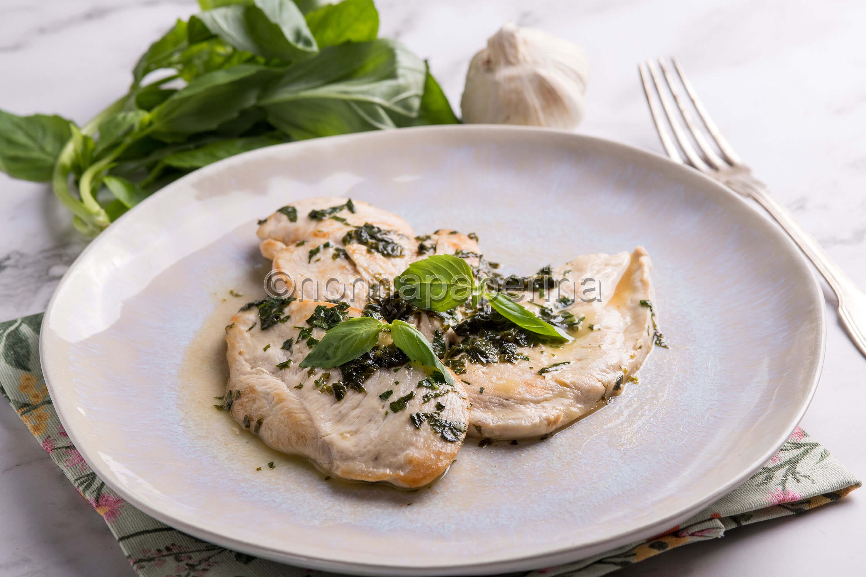Pollo al basilico, un secondo leggero e stuzzicante