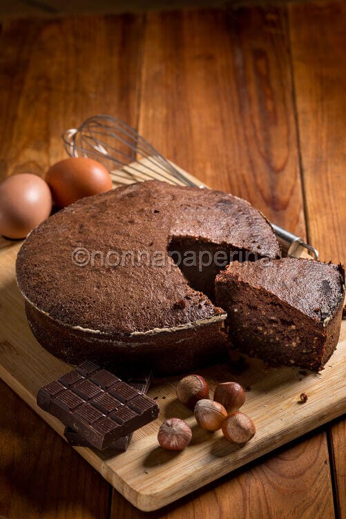 Torta caprese alle nocciole