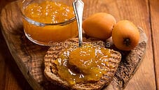 Composta di nespole e vaniglia, ottima come marmellata Composta di nespole e vaniglia, ottima come marmellata