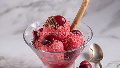 Gelato alle ciliegie