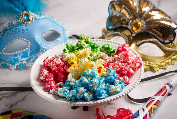 Popcorn colorati per Carnevale