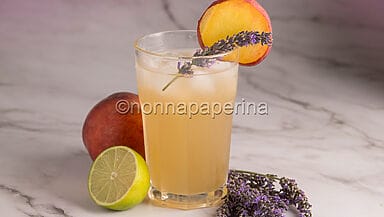 Mocktail alla lavanda