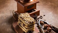 Pan di Spagna con crema al caffè