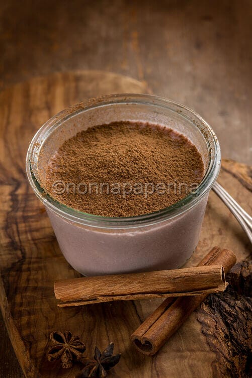 Panna cotta al vino rosso speziato