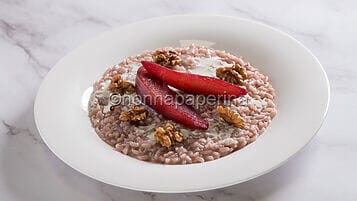 Risotto con pere rosse