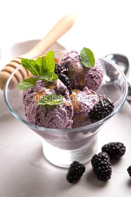 Gelato allo yogurt greco