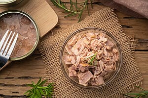 Tonno in lattina e nichel: la mia scelta sicura con il vetro