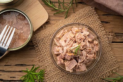 Tonno in lattina e nichel: la mia scelta sicura con il vetro Tonno in lattina e nichel: la mia scelta sicura con il vetro