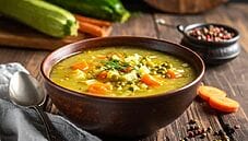 Fagioli mung: guida completa, usi in cucina e ricette adatte a tutti Fagioli mung: guida completa, usi in cucina e ricette adatte a tutti