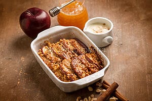 Sformato di mele al miele e arachidi: un dolce fantastico! Sformato di mele al miele e arachidi: un dolce fantastico!