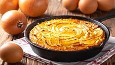 Quando le cipolle sono buone, una cipollata semplice e profumata basta davvero Quando le cipolle sono buone, una cipollata semplice e profumata basta davvero