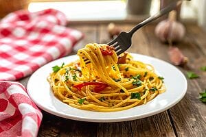 Ricetta spaghetti alla carrettiera: tradizione e gusto in tavola