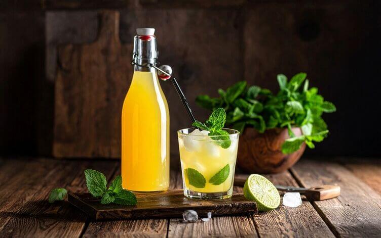 ossimele con menta e ghiaccio ossimele con menta e ghiaccio