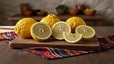 Sa pompia: frutto sardo raro, usi in cucina e tradizione Sa pompia: frutto sardo raro, usi in cucina e tradizione