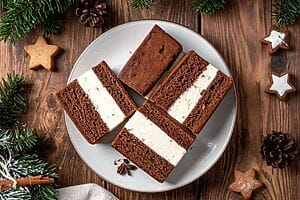 La fetta al latte fatta in casa, anche senza lattosio (tipo Kinder) La fetta al latte fatta in casa, anche senza lattosio (tipo Kinder)