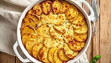Parmigiana di patate: ricetta e varianti senza lattosio Parmigiana di patate: ricetta e varianti senza lattosio