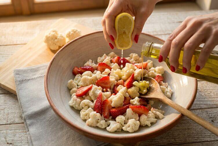 insalata di cavolfiore e salmone