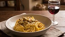 Spaghetti alla carbonara vegana: ricetta della nonna cremosa senza uova Spaghetti alla carbonara vegana: ricetta della nonna cremosa senza uova