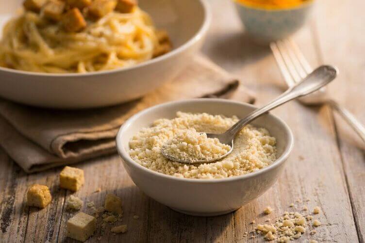 Spaghetti alla carbonara vegana Spaghetti alla carbonara vegana