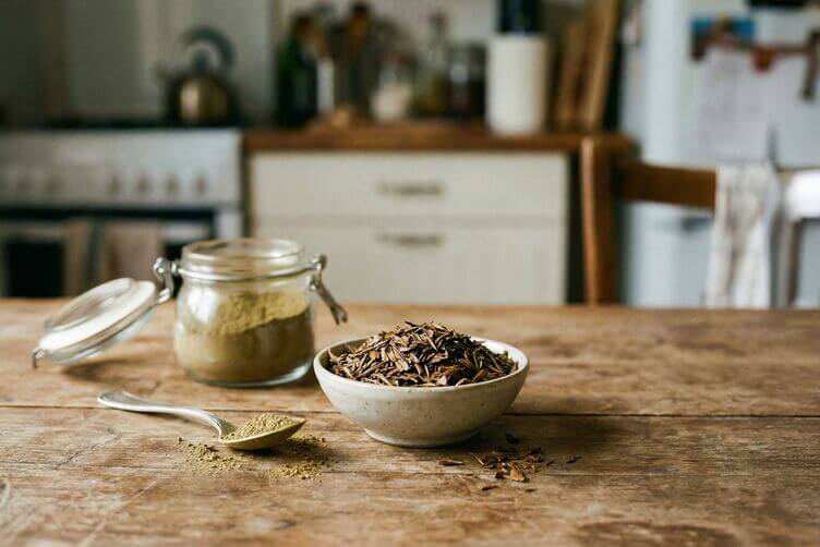 Hojicha in foglie tostato e hojicha in polvere