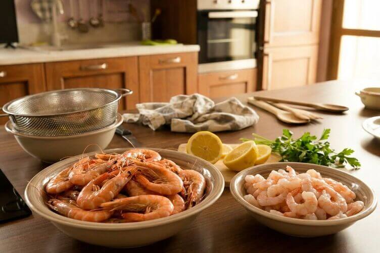 Come cucinare i gamberi senza errori: metodi e tempi come cucinare i gamberi